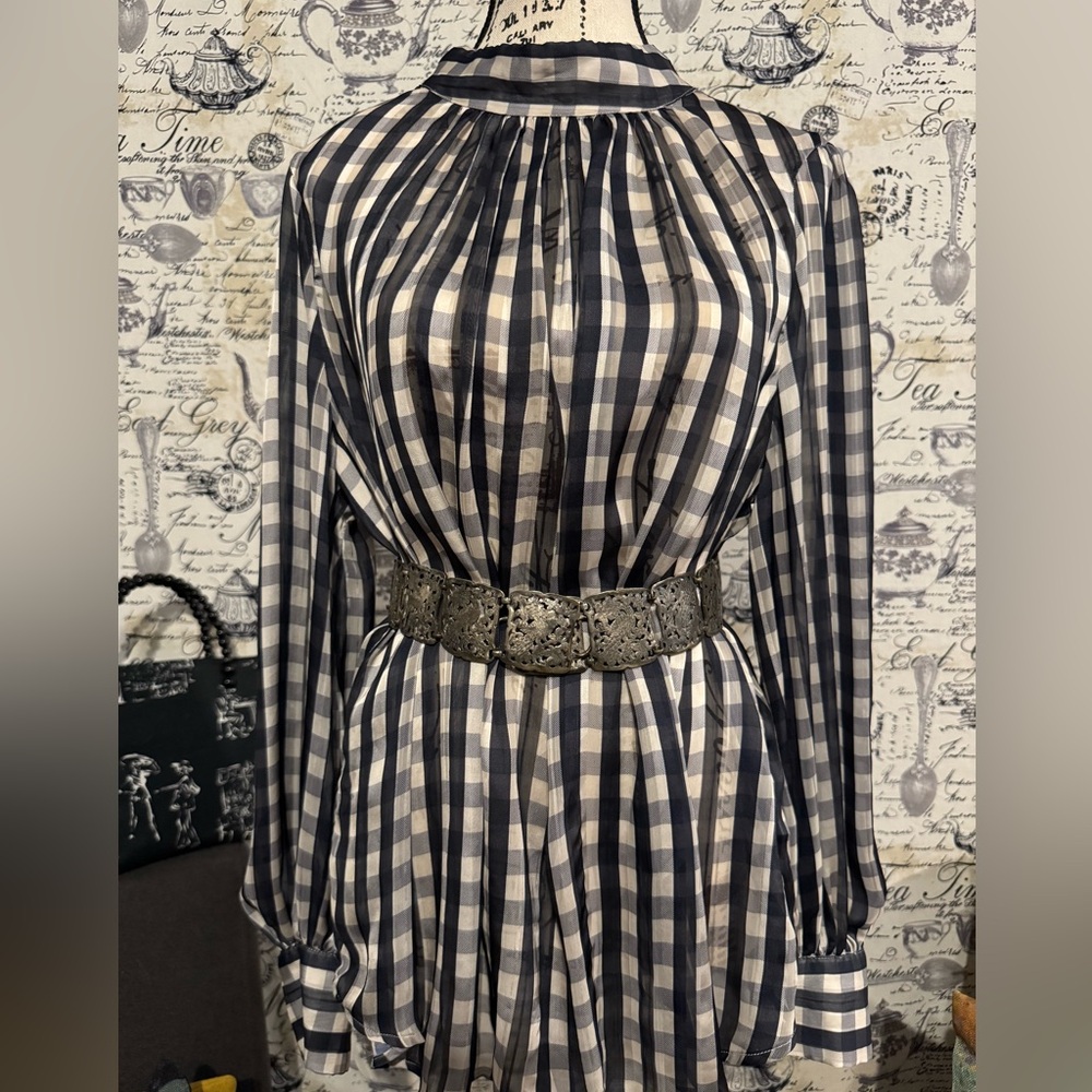 H&M Navy Blue & White Checked Blouse – Size XL (US)